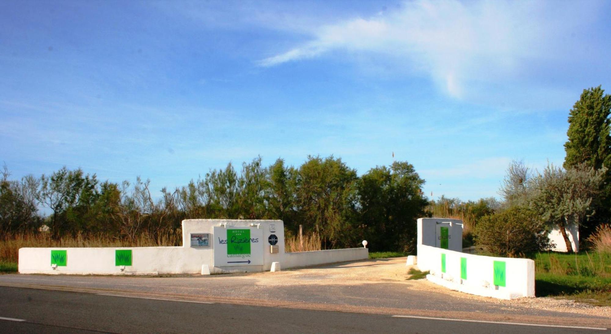 فندق Les Rizieres سانت ماري دو لا مير المظهر الخارجي الصورة